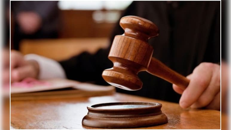 महिला ने रचा साजिश का जाल, साथी से कराया 12वीं की छात्रा का दुष्कर्म; कोर्ट ने सुनाई 20 साल की सजा