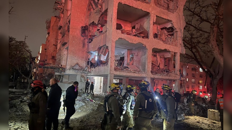 क्या ईरान ने इजरायल के एयर डिफेंस 'आयरन डोम' का निकाल लिया तोड़? डिमोना, अराद में भारी तबाही, PICS