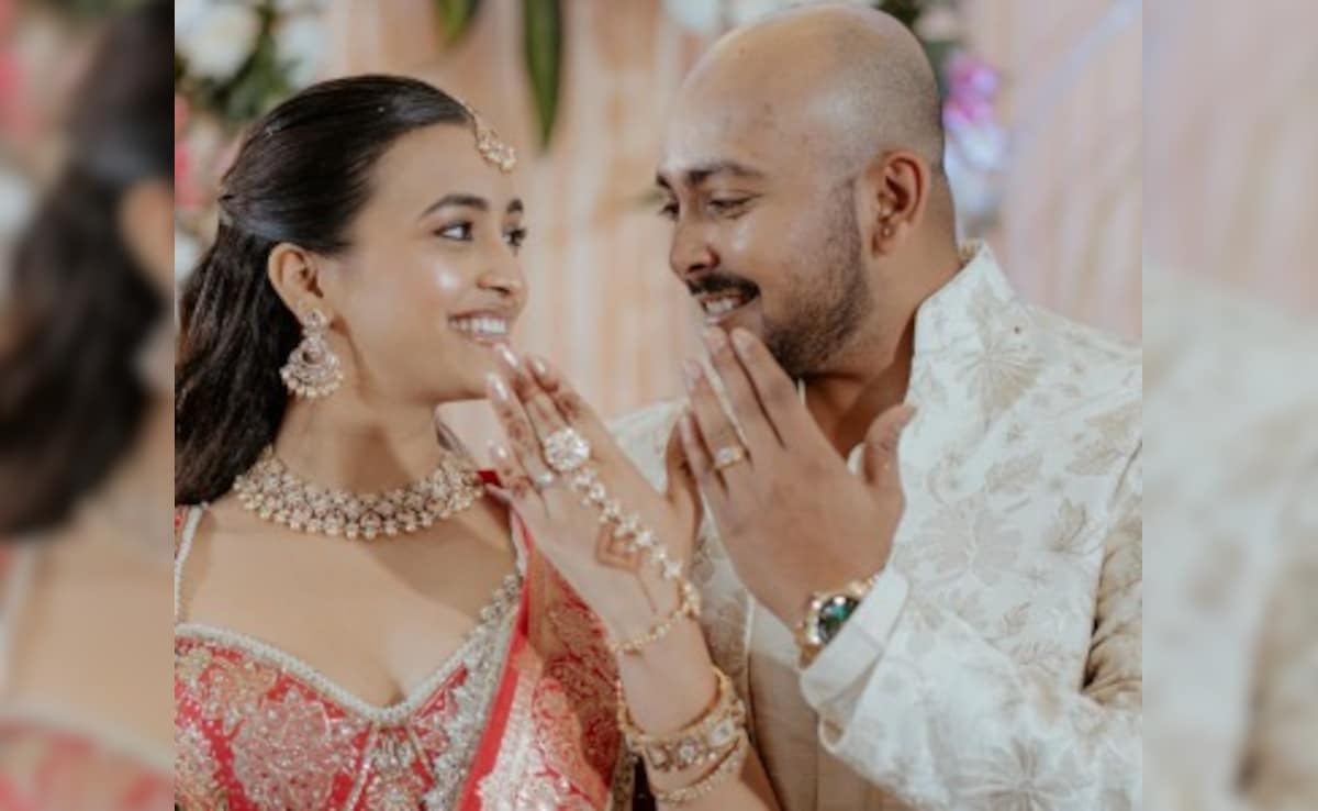 Prithvi Shaw Gets Engaged Days After Childhood Friend Arjun Tendulkar’s Wedding Prithvi Shaw Gets Engaged Days After Childhood Friend Arjun Tendulkar’s Wedding