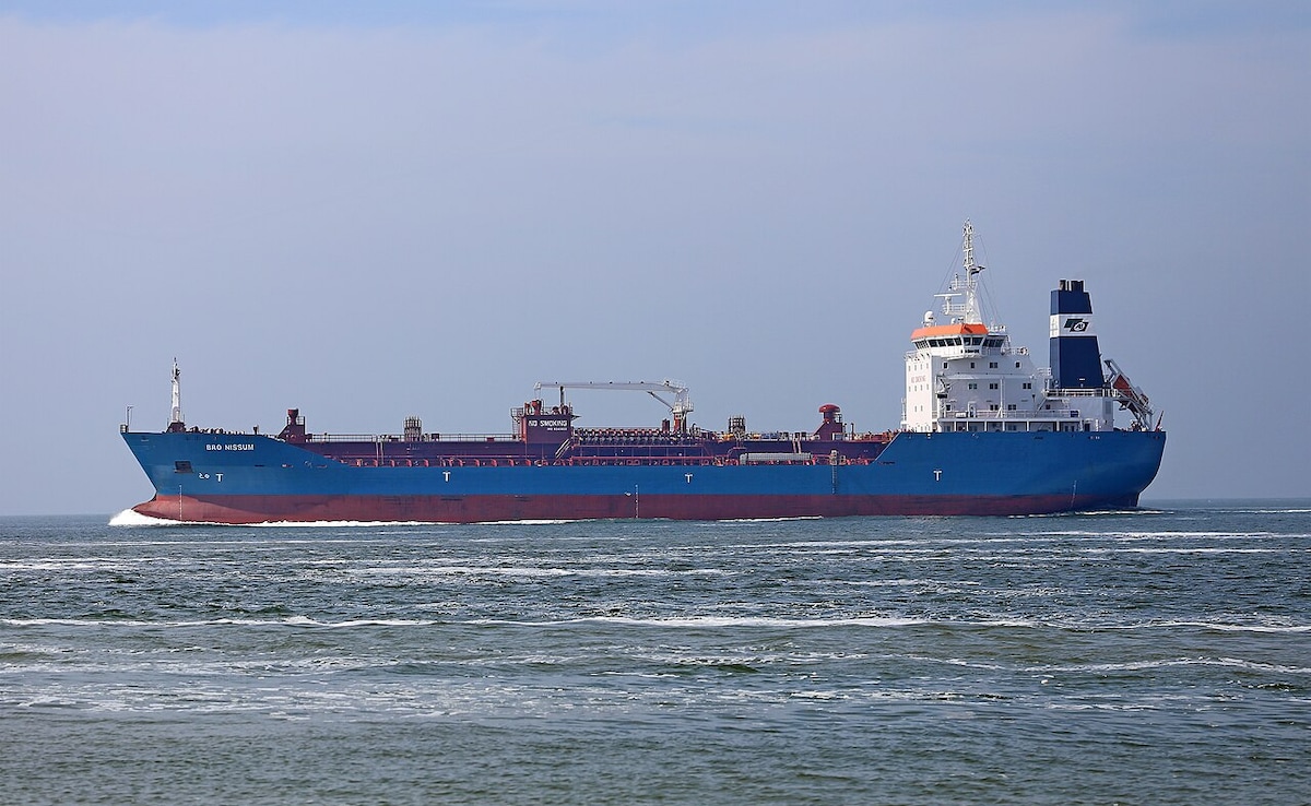 Two More Indian LPG Tankers Cross Strait Of Hormuz Amid Gas Crisis: Reports