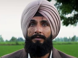 रणवीर सिंह की पगड़ी में सिगरेट पीते हुए वायरल फोटो का सच आया सामने, आदित्य धर ने दी ये सफाई