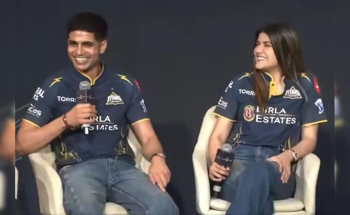 Shubman Gills Banter Targetting Ashish Nehra For Blasting Teammates Over Dropped Catches