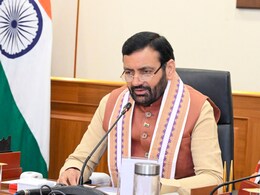 हरियाणा में राजस्व व्यवस्था होगी डिजिटल, पटवारियों और कानूनगो को मिलेंगे 4,156 स्मार्ट टैबलेट