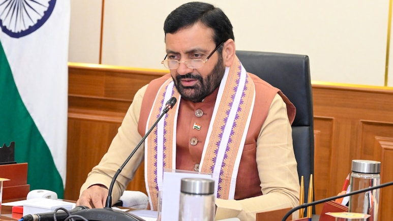 हरियाणा में राजस्व व्यवस्था होगी डिजिटल, पटवारियों और कानूनगो को मिलेंगे 4,156 स्मार्ट टैबलेट