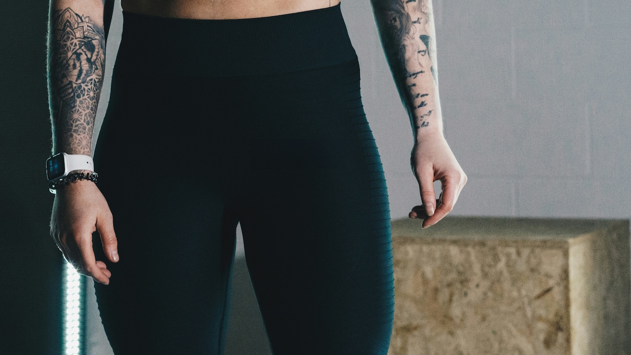 How To Choose Athleisure Leggings That Double As Casual Wear