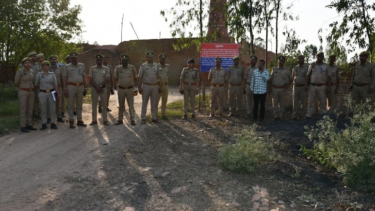 किंगपिन पर यूपी की सबसे बड़ी चोट: 80 करोड़ से ज्यादा की संपत्ति जब्त, 34 प्रॉपर्टी सीज