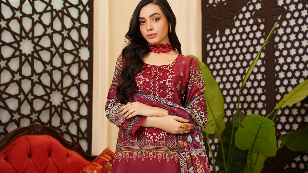 Varanga Ethnic Picks Under Budget: 7 Festive Styles During Amazon Ethnic Week