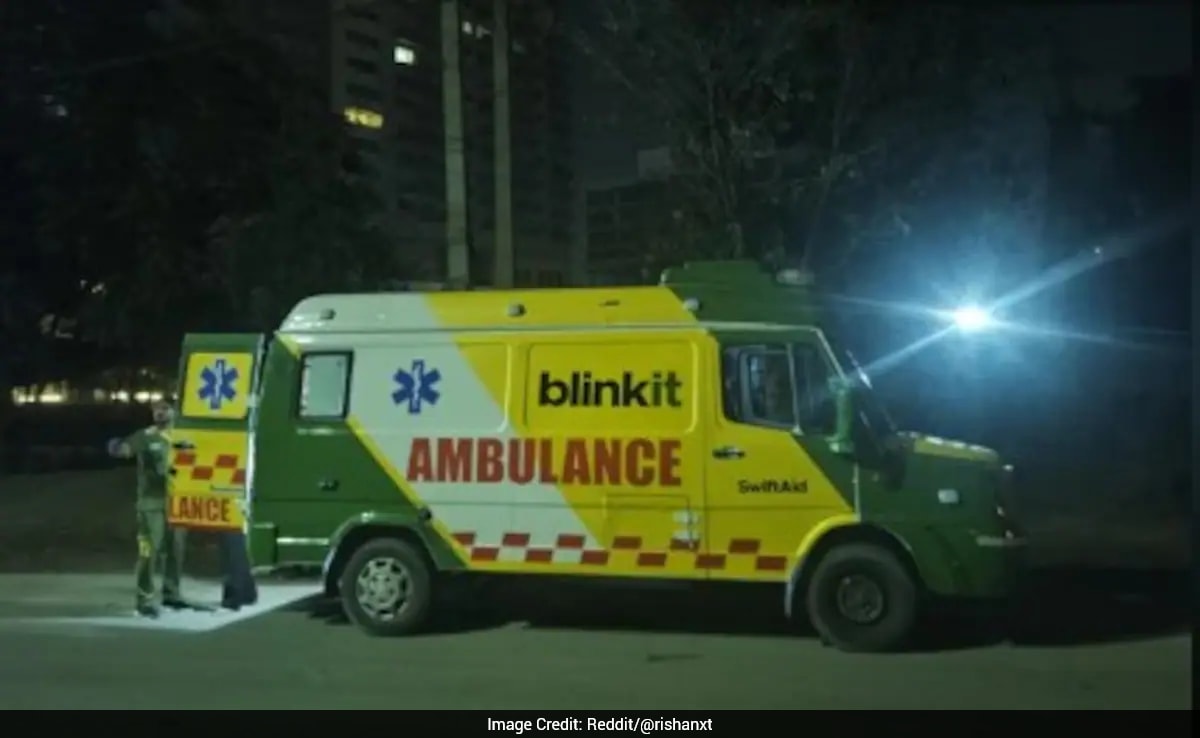 Gurugram Man Rescues 2 Injured Motorcyclists With Blinkit Ambulance's Help, Wins Praise