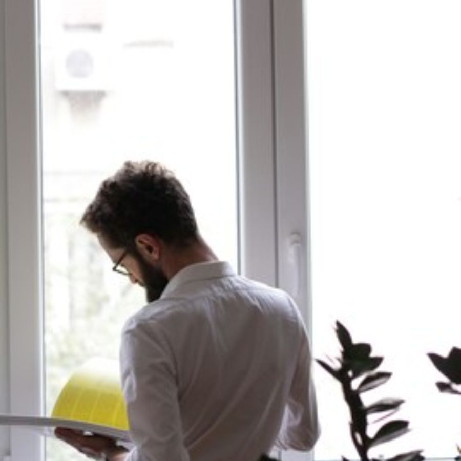 Office Shirt Is Too Tight? Why Oversized Shirts Solve The Problem
