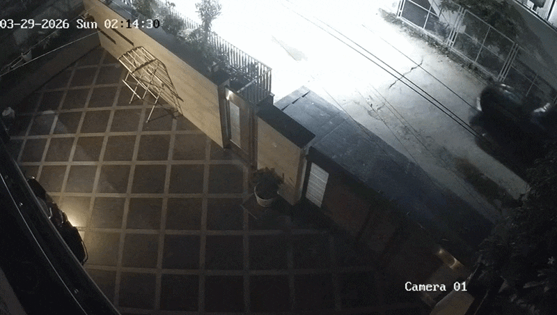 चोरी की वारदात सीसीटीवी में कैद.