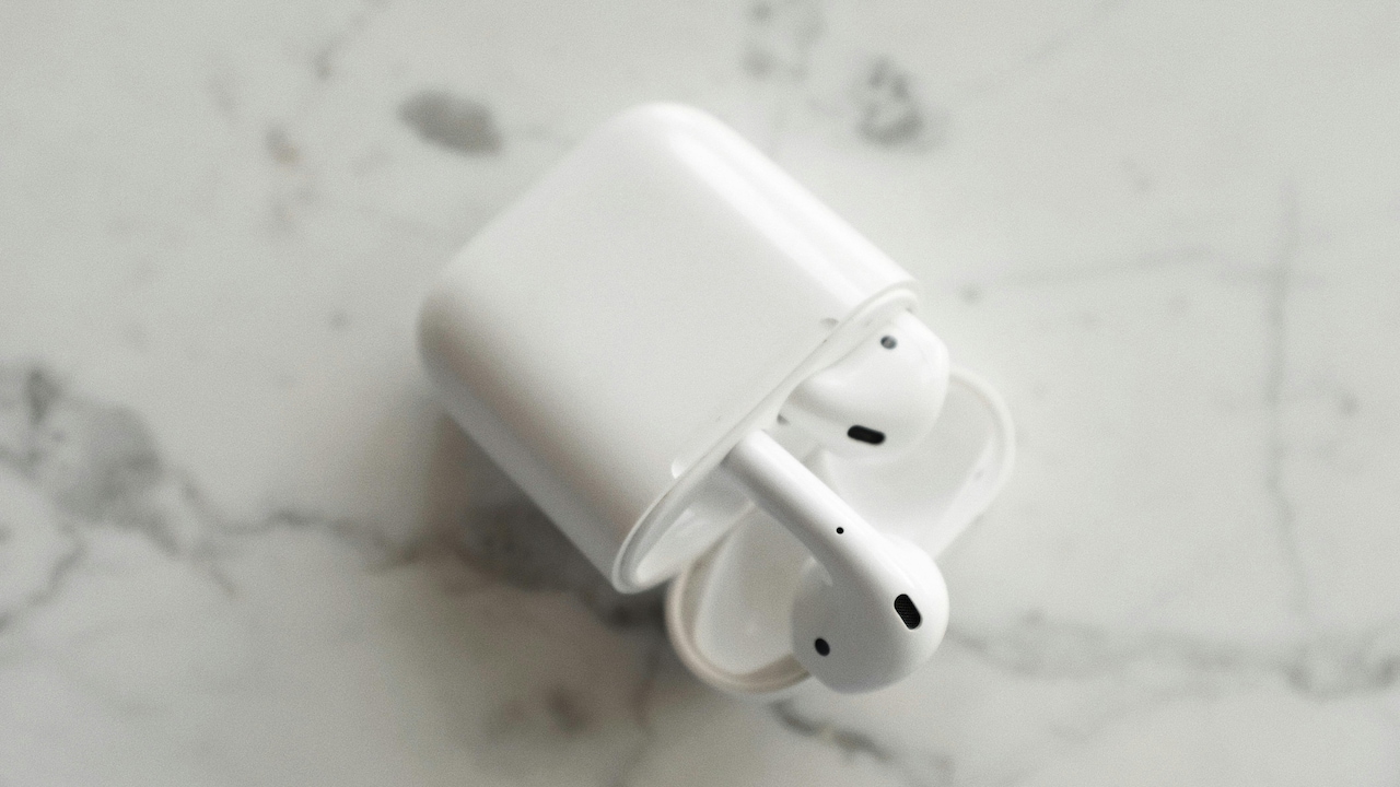 5 Budget-Friendly Earbuds Perfect For Clear Professional Calls From Any Noisy Location