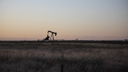 Oil Turns Lower On Report US May End War Without Strait Of Hormuz Opening