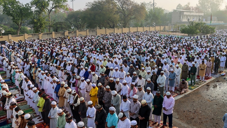 PM Modi Conveys Eid Greetings, Hopes For Further Brotherhood