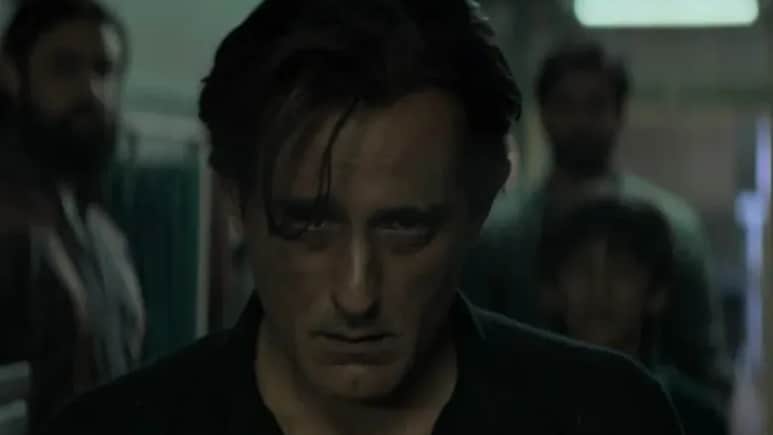 How <i>Dhurandhar</i> Actors Shot Rehman Dakait's Death Scene: "Aditya Dhar Said, 'Cry Like Your Father Has Died'