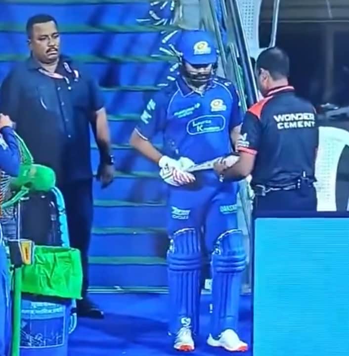 Rohit's Banter With Umpire After MI Star's Bat Gets Almost Fails Bat Test