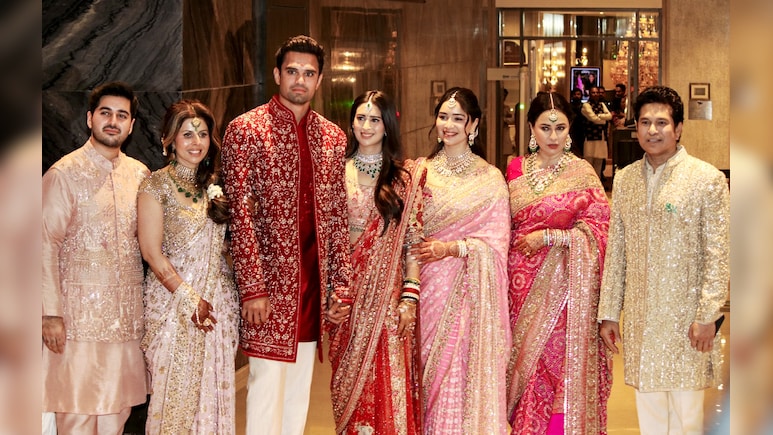 Arjun Tendulkar-Saaniya Chandhok Wedding Photos Go Viral: Dhoni, Ambanis, Bachchans Among Guests &mdash; Watch