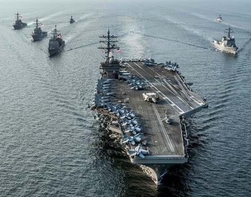 अब्राहम लिंकन कैरियर को लेकर ईरान की बड़ी चेतावनी, कहा - हमारी सीमा में आए तो हर तरीके से करेंगे हमला