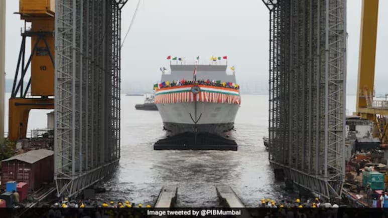 समंदर में बढ़ेगी भारत की ताकत, ब्रह्मोस से लैस स्वदेशी गाइडेड मिसाइल फ्रिगेट तारागिरी होगा नेवी में शामिल