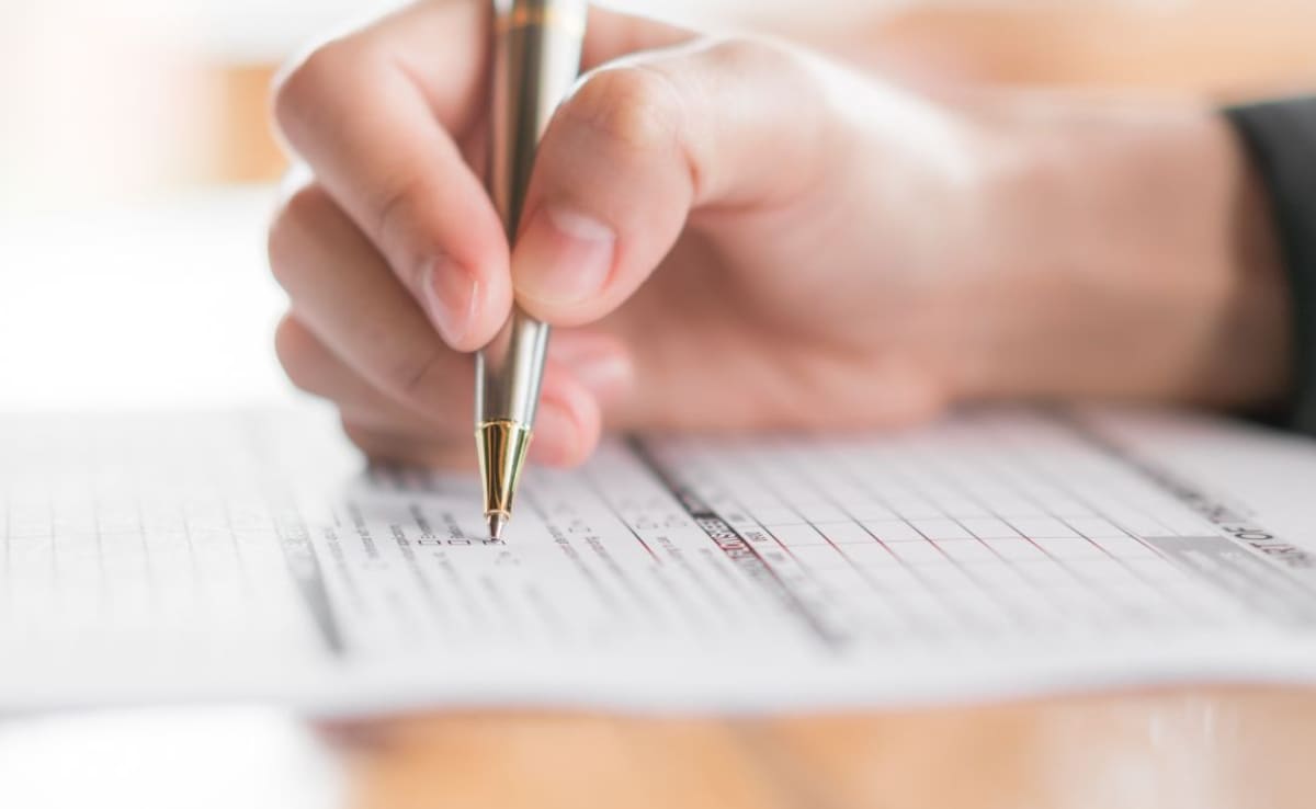 CBSE बोर्ड की कॉपी चेक करने वाले टीचर्स सावधान! ये काम किया तो होगा एक्शन