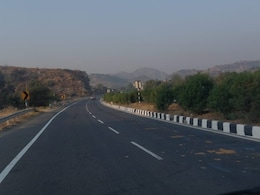 राजस्थान में हाईवे किनारे बने होटल-ढाबों पर चलेगा बुलडोजर, 75 मीटर के दायरे में आने वाले निर्माण होंगे जमींदोज