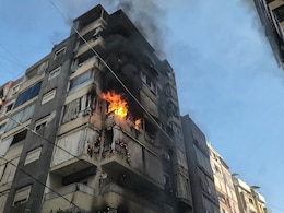 Iran-Israel War Live: इजरायली हमले में ईरान के इंटेलिजेंस मंत्री की मौत, लारिजानी के जनाजे में उमड़ा जनसैलाब