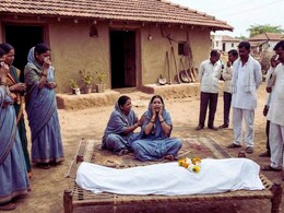 Jalgaon News : 50 लाखांसाठी पतीच्या मृत्यूचं 'रिपिट टेलिकास्ट'; जळगावातील 9 जणांच्या कृत्याने पोलिसही हादरले!