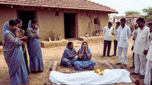 Jalgaon News : 50 लाखांसाठी पतीच्या मृत्यूचं 'रिपिट टेलिकास्ट'; जळगावातील 9 जणांच्या कृत्याने पोलिसही हादरले!