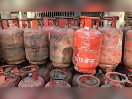 MP में गैस सिलेंडर की कालाबाजारी का खेल? कहीं 2000 में बिक रहा सिलेंडर, कहीं कर्मचारियों पर कार्रवाई