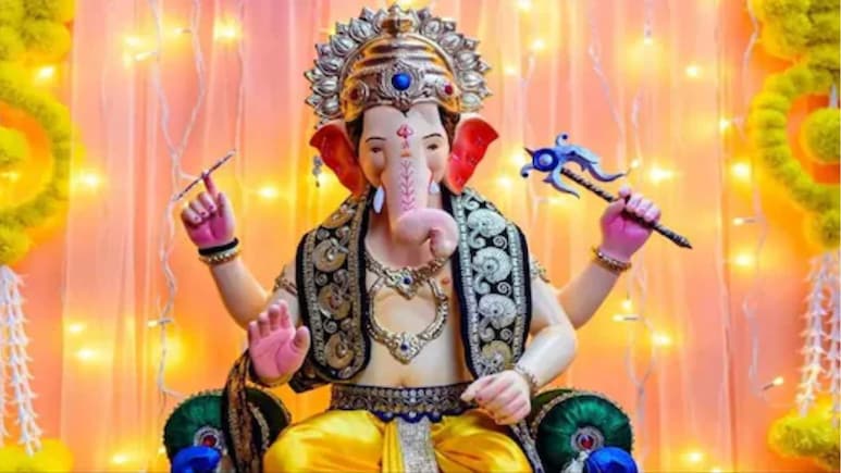 Bhalchandra Sankashti Chaturthi 2026: भालचंद्र संकष्टी चतुर्थी पर जरूर पढ़ें ये कथा, तभी पूर्ण माना जाता है व्रत