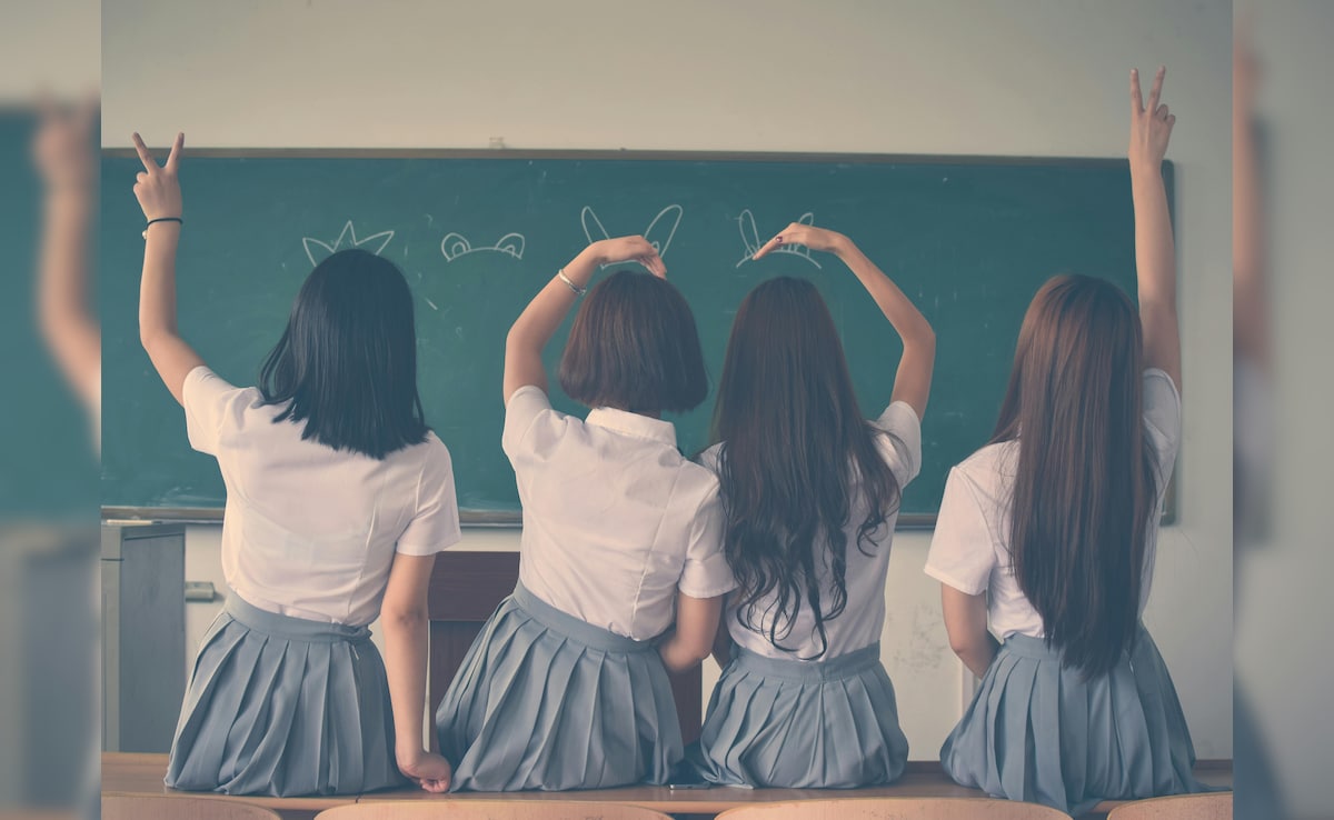 CBSE Single Girl Child Scholarship 2026: इकलौती बेटी की पढ़ाई का खर्च उठाएगा CBSE, जानें कैसे मिलेगा 1000 रुपये महीना