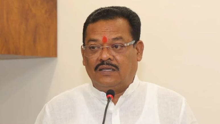 SC/ST एक्ट में FIR तो पहले जांच फिर आरोपी होगा गिरफ्तार, घोषणा के बाद दलित समूहों का गुस्सा देख मंत्री की सफाई