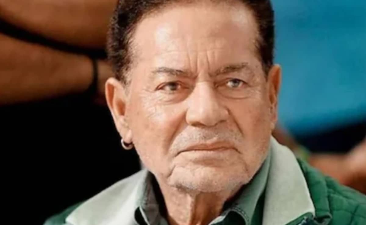 Salim Khan Discharged From Mumbai Hospital After A Month Of Treatment: Report