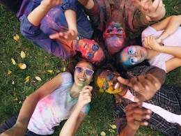 होली पार्टी प्लान कर रहे हैं? WhatsApp के ये 3 कमाल फीचर बचाएंगे ग्रुप चैट की टेंशन से!