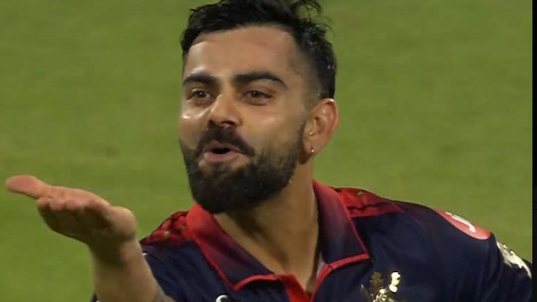 RCB vs SRH: फैन तो छोड़िए, क्रिकेटर भी हो गए कोहली के फैन