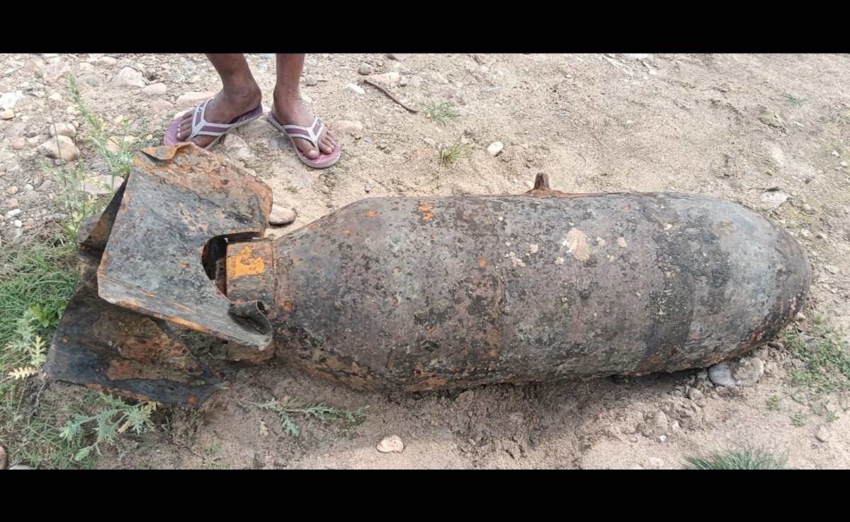 झारखंड: खोद रहे थे बालू मिला 225 किलो का अमेरिकी बम, सेना ही करेगी डिफ्यूज, फटता तो आ जाती तबाही