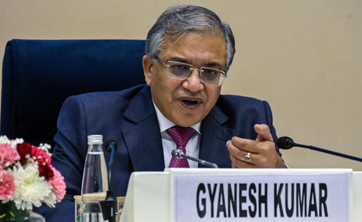 मुख्य चुनाव आयुक्त ज्ञानेश कुमार के खिलाफ संसद में महाभियोग प्रस्ताव लाएगा विपक्ष: सूत्र