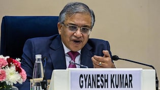 10 पन्ने का नोटिस, 193 सांसदों के हस्ताक्षर, CEC ज्ञानेश कुमार को हटाने के लिए संसद के दोनों सदनों में नोटिस