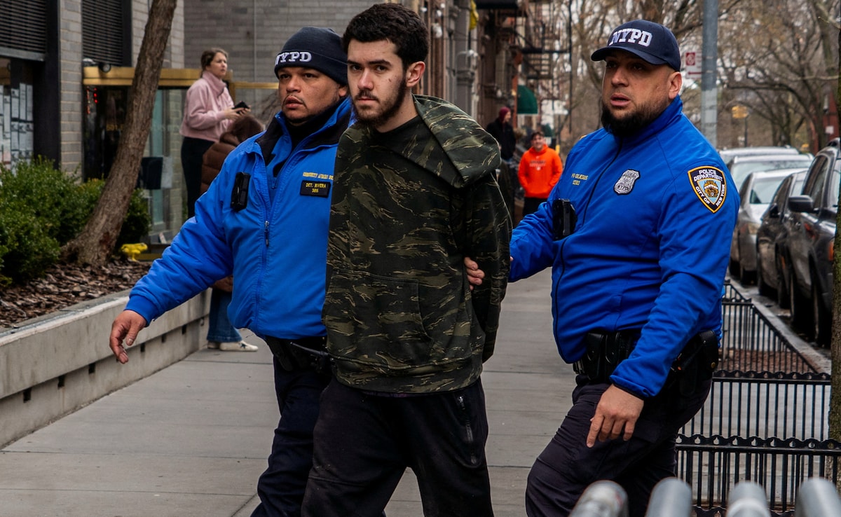 2 Charged With Terrorism After Bomb Attack On Anti-Islam Protest In New York