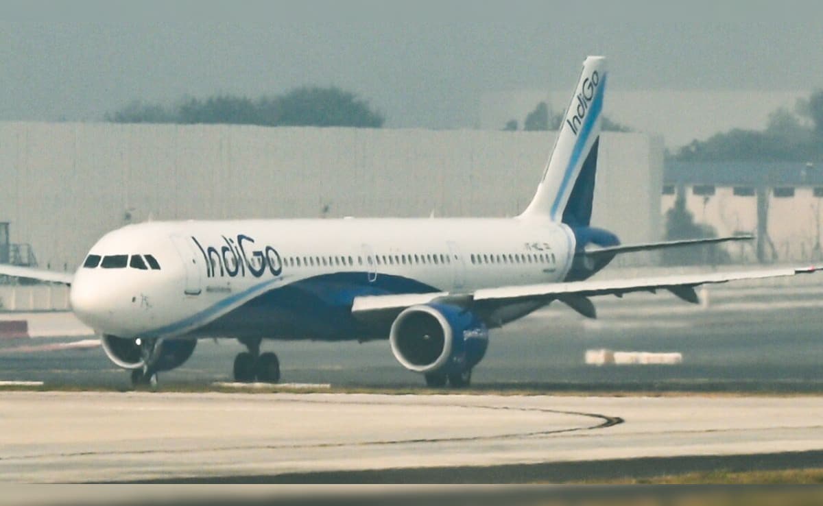 इंजन फेल होने के बाद इंडिगो विमान की दिल्ली एयरपोर्ट पर फुल इमरजेंसी लैंडिंग, बाल-बाल बचे 161 यात्री