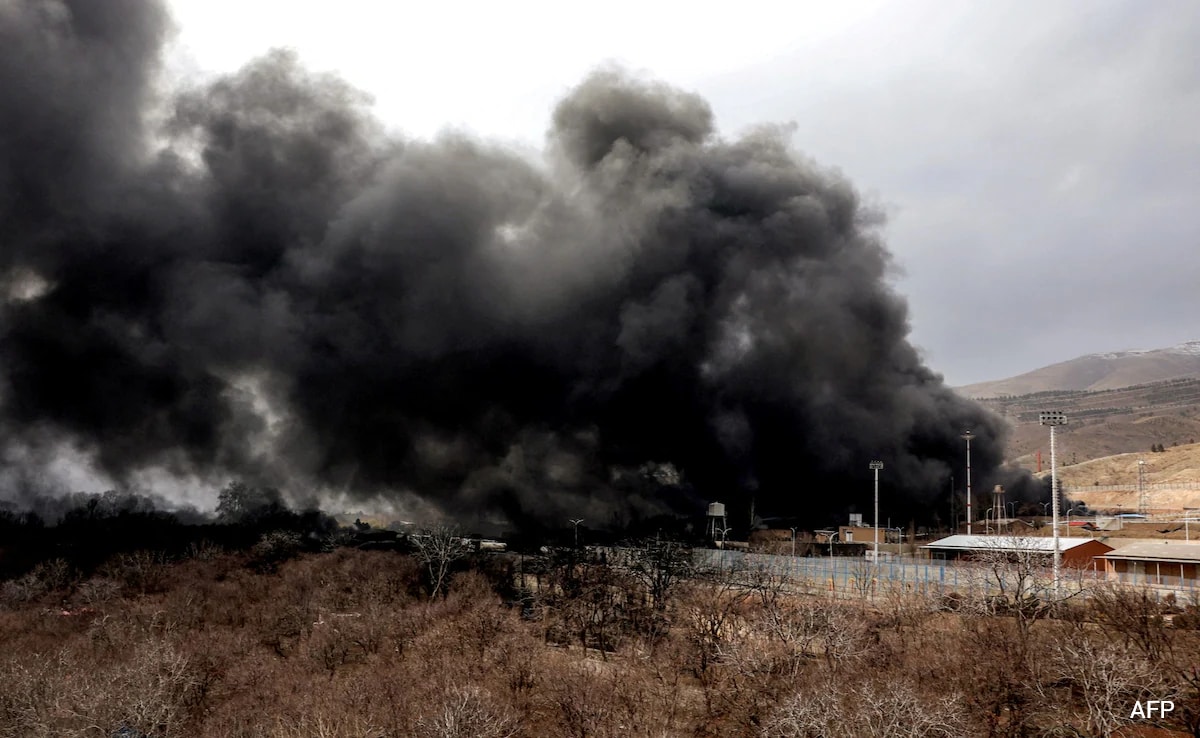 Iran Calls On Neighbours To Prevent US From Using Bases For Strikes