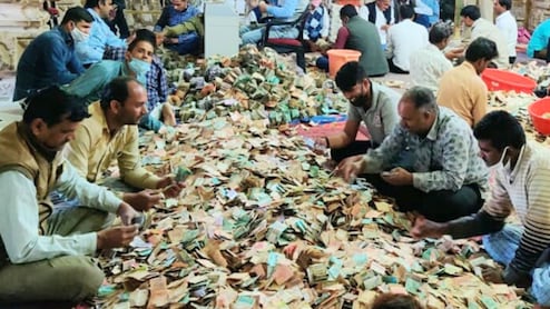 Shri Sanwaliyaji Mandir: 4 दिन में 29 करोड़ पार हुई सांवलिया सेठ की दानराशि, नोटों के पहाड़ की गिनती जारी, क्या टूटेगा पिछला रिकॉर्ड?