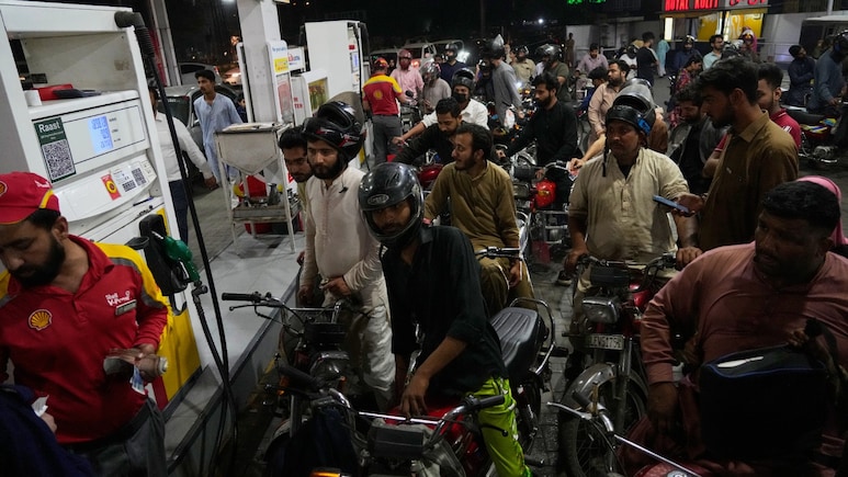 मध्य-पूर्व एशिया के ताजा हालात की निगरानी और समीक्षा के लिए मंत्रिमंडल समिति गठित, ये होगी प्रमुख जिम्मेदारी