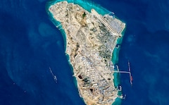 US Strikes Strategic Kharg Island, Bridge Hours Before Trump Deadline