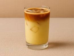 इंस्टाग्राम पर वायरल हो रही कोरियन बनाना कॉफी(Korean Banana Coffee), घर पर ऐसे बनाएं यह खास ड्रिंक