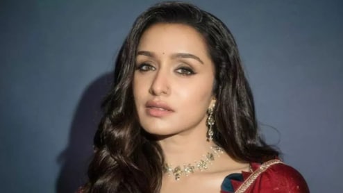 श्रद्धा कपूर ने हर रोल में छोड़ी छाप, ये 8 किरदार करते हैं साबित क्यों वो हैं बॉलीवुड की असली क्वीन