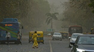 Weather Today: अगले तीन दिन झमाझम, दिल्ली-UP, बिहार ही नहीं, इन राज्यों के लिए भी IMD ने दे दी बारिश की गुड न्यूज