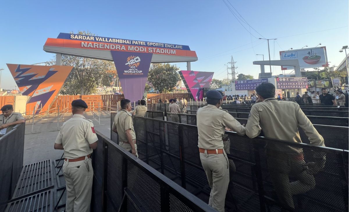 स्टेडियम के पास नो-एंट्री, कई रूट बदले, अहमदाबाद में Ind vs NZ महामुकाबले के लिए हजारों जवानों की तैनाती