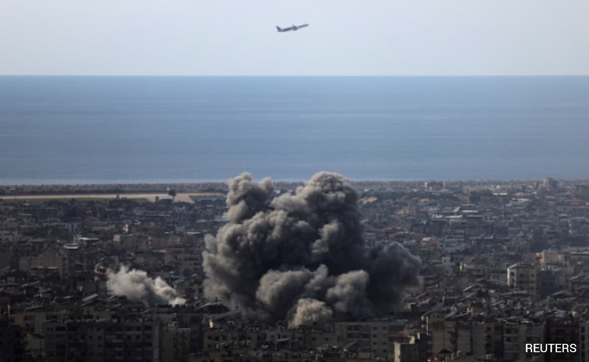 "High-Risk Environment": India Asks Airlines To Avoid 11 Airspaces Amid Iran War