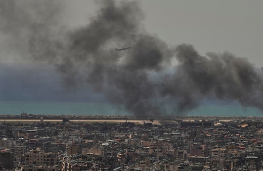 Iran Israel US War LIVE: ईरान ने कतर में दुनिया के सबसे बड़े LNG प्लांट पर दागी मिसाइल, ट्रंप ने दी चेतावनी