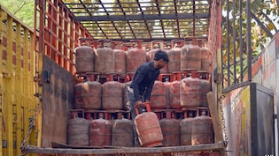 Bengaluru, Chennai, Mumbai Hotels Flag LPG Cylinder Shortage, Centre Responds